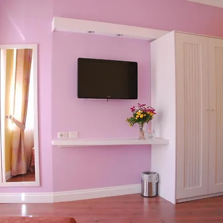 Vila Kerciku Hotell Tirana